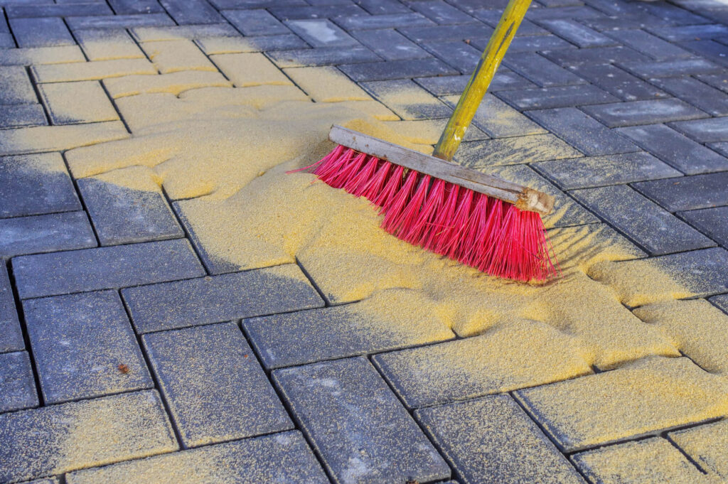Polymeric Sand for Pavers in Cold Weather